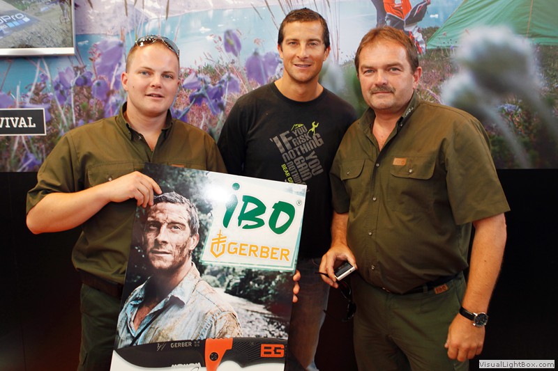 Zástupci naší firmy IBO CZ na setkání s Bear Gryllsem